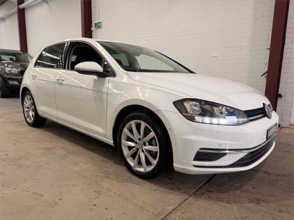 2019 Volkswagen Golf MK VII Comfortline image
