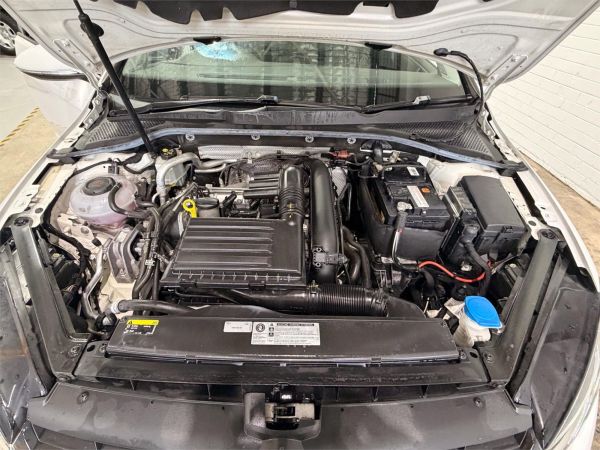 2019 Volkswagen Golf MK VII Comfortline image
