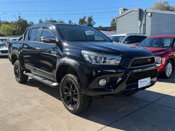 2017 Toyota Hilux Utility GUN126R SR5 image
