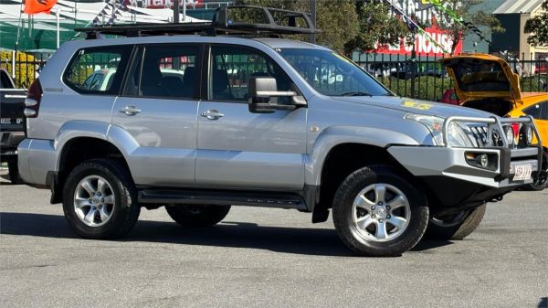 2005 Toyota Landcruiser Prado Wagon GRJ120R GXL image