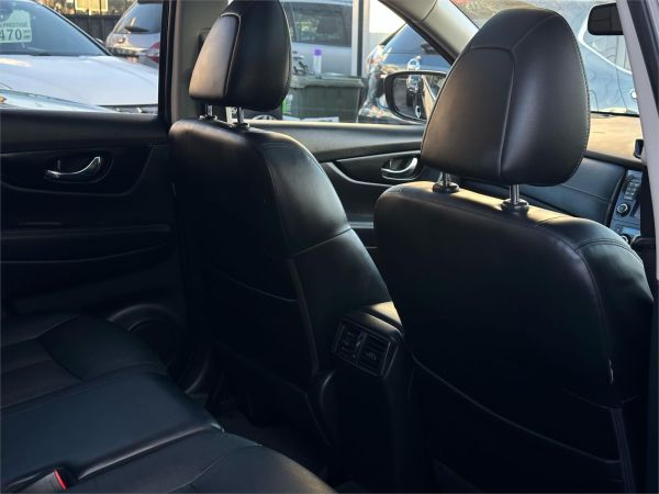 2017 NISSAN X-TRAIL 4D WAGON T32 SERIES 2 Ti (4WD) image