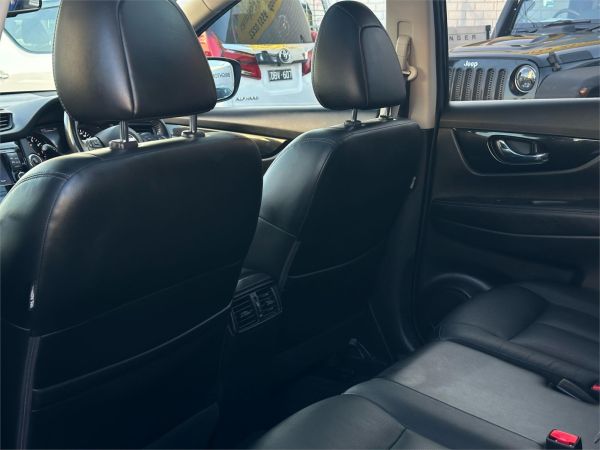 2017 NISSAN X-TRAIL 4D WAGON T32 SERIES 2 Ti (4WD) image