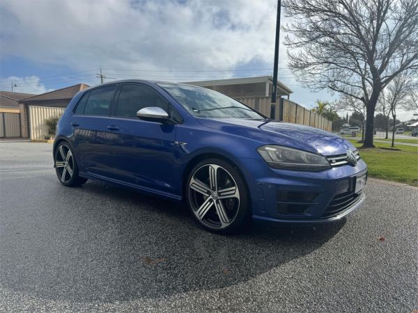 2015 VOLKSWAGEN GOLF 5D HATCHBACK AU MY16 R image