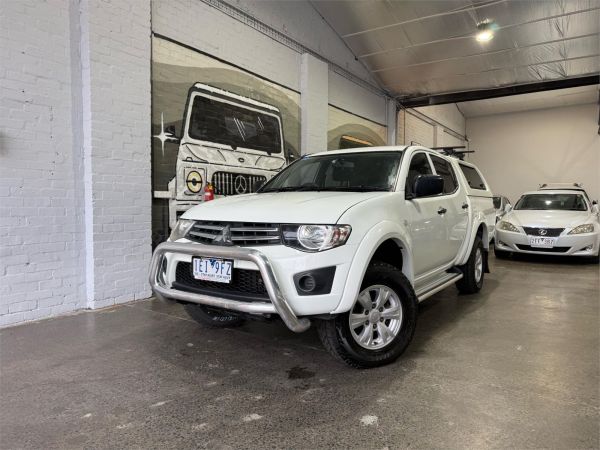 2013 MITSUBISHI TRITON DOUBLE CAB UTILITY MN MY14 GLX (4x4) image