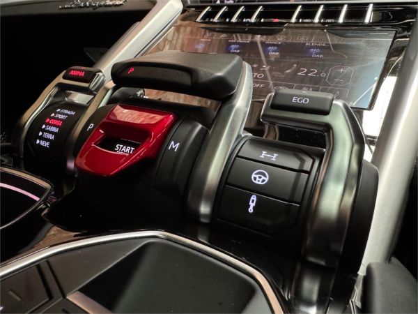 2019 Lamborghini Urus 636 4 SEAT image