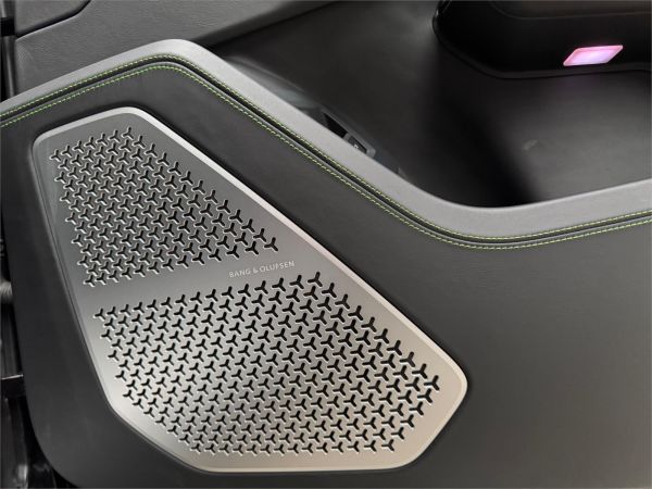 2019 Lamborghini Urus 636 4 SEAT image