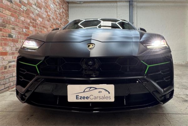 2019 Lamborghini Urus 636 4 SEAT image