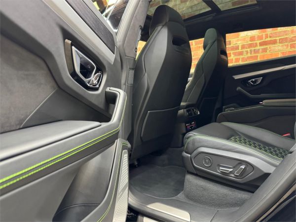 2019 Lamborghini Urus 636 4 SEAT image
