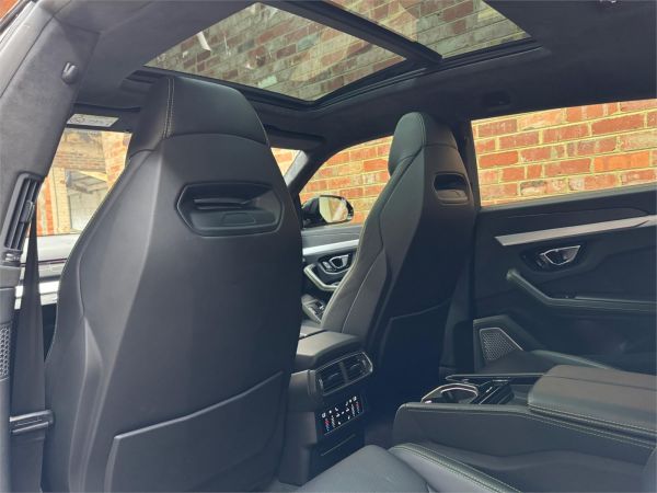 2019 Lamborghini Urus 636 4 SEAT image