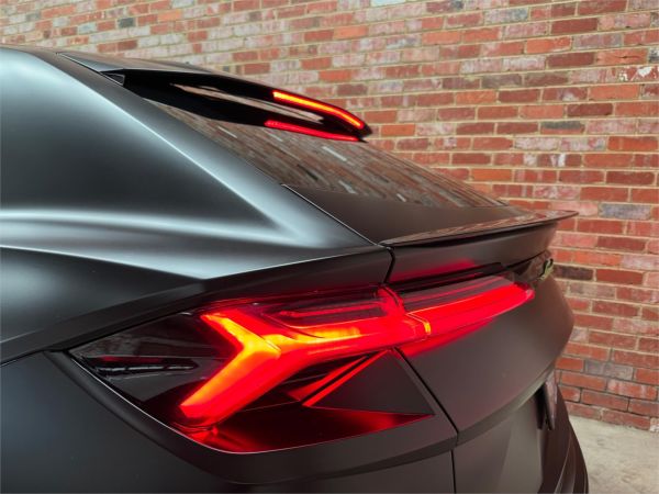 2019 Lamborghini Urus 636 4 SEAT image