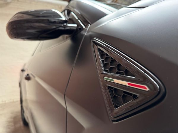 2019 Lamborghini Urus 636 4 SEAT image