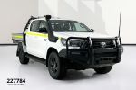 Image for 2023 Toyota Hilux GUN126R SR