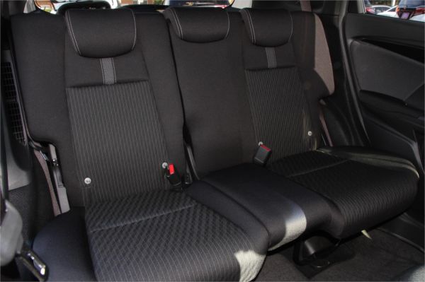 2017 Honda FIT Hatch GP5 S-PACKAGE (HYBRID) image