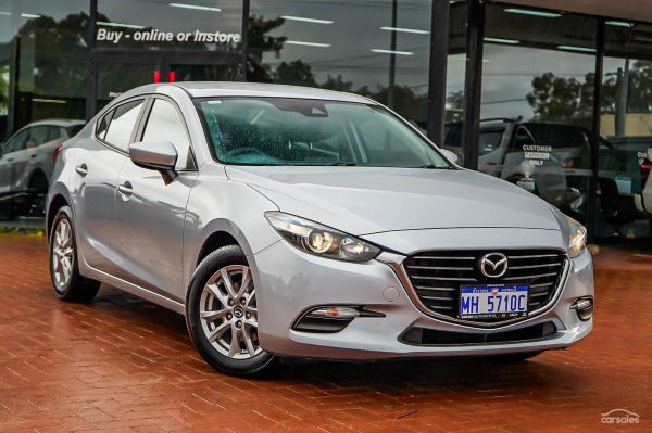 2019 Mazda 3  Neo Sport image
