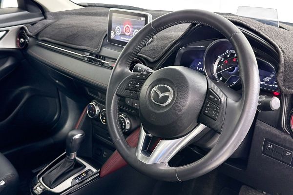 2015 Mazda CX-3 S TOURING (FWD) DK image