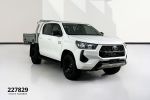 Image for 2024 Toyota Hilux GUN126R SR