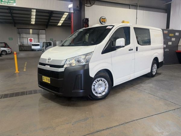 2021 Toyota Hiace GDH300R LWB (PANEL OPTION) image