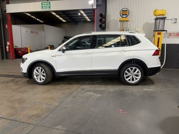 2018 Volkswagen Tiguan 5NA MY18 Allspace 110 TDI Comfortline White 7 Speed Auto Direct Shift Wagon image