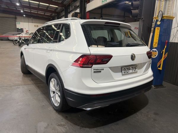 2018 Volkswagen Tiguan 5NA MY18 Allspace 110 TDI Comfortline White 7 Speed Auto Direct Shift Wagon image