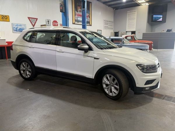 2018 Volkswagen Tiguan 5NA MY18 Allspace 110 TDI Comfortline White 7 Speed Auto Direct Shift Wagon image