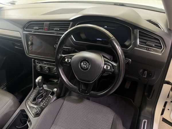 2018 Volkswagen Tiguan 5NA MY18 Allspace 110 TDI Comfortline White 7 Speed Auto Direct Shift Wagon image