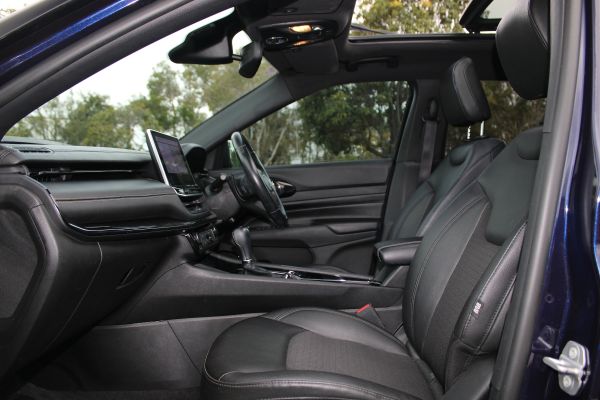 2022 Jeep Compass M6 Night Eagle image