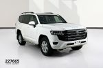 Image for 2025 Toyota Landcruiser FJA300R GXL