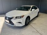 Image for 2016 Lexus ES Sedan AVV60R ES300h Luxury