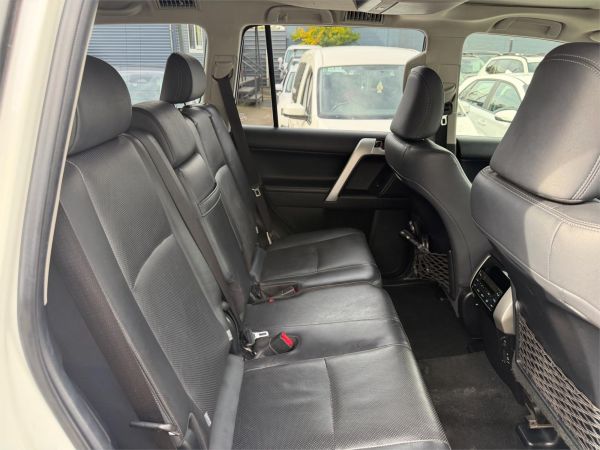 2017 Toyota Landcruiser Prado Wagon GDJ150R Kakadu image