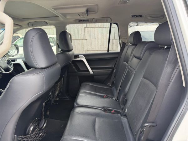 2017 Toyota Landcruiser Prado Wagon GDJ150R Kakadu image