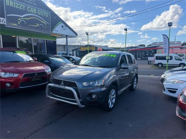 2010 MITSUBISHI OUTLANDER 4D WAGON ZH MY10 LS image