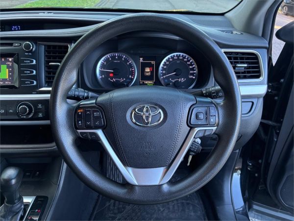 2019 Toyota Kluger GSU50R GX image