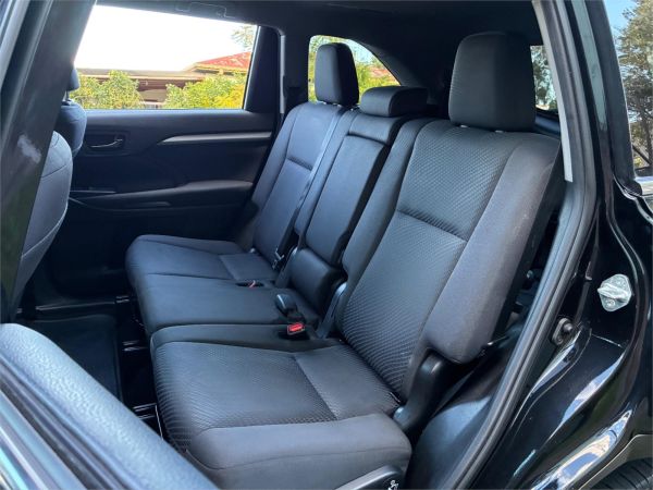 2019 Toyota Kluger GSU50R GX image