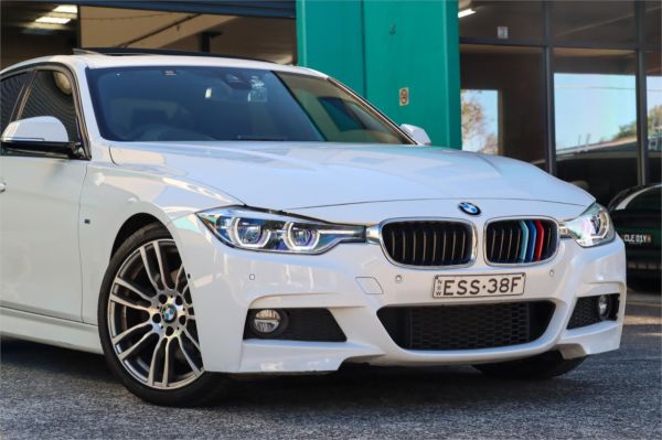2015 BMW 3 Series Sedan F30 LCI 330i M Sport image