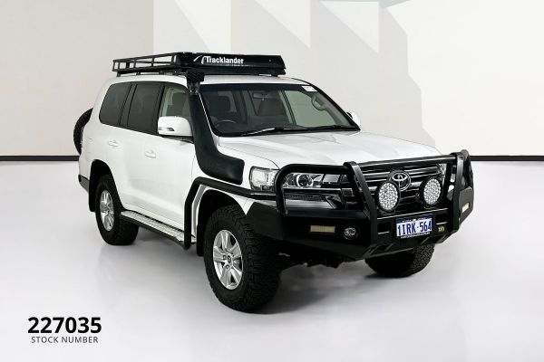 2019 Toyota Landcruiser VDJ200R GXL image