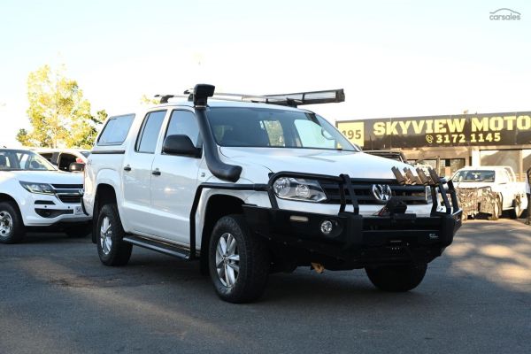 2017 Volkswagen Amarok TDI400 Core 2H Manual 4MOT MY17 Dual Cab image