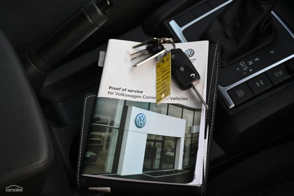 2022 Volkswagen Amarok TDI420 Core 2H Auto 4MOTION Perm MY22 Dual Cab image