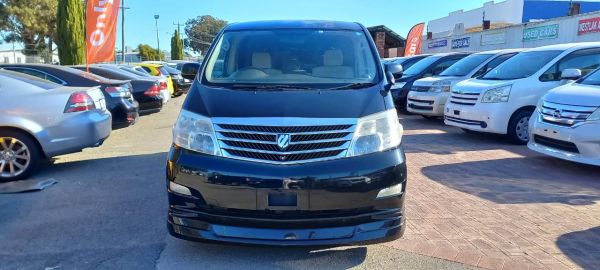 2006 Toyota Alphard Wheelchair access Van auto image