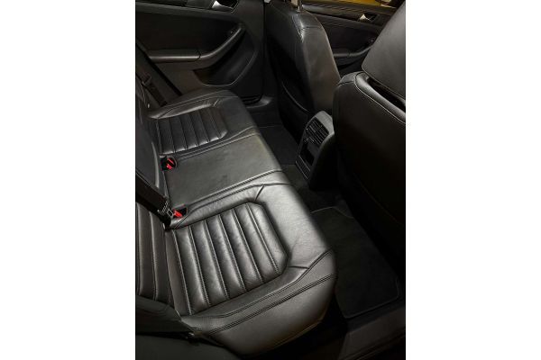 2015 Volkswagen Jetta 155TSI Highline Sport 1B image