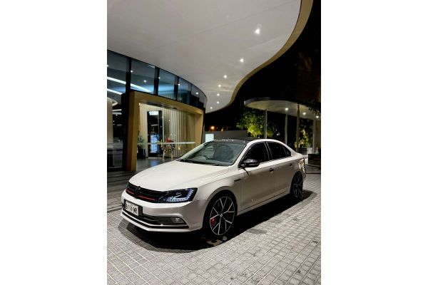 2015 Volkswagen Jetta 155TSI Highline Sport 1B image