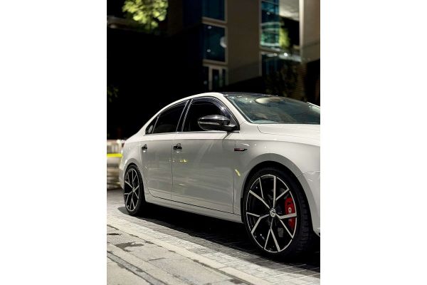 2015 Volkswagen Jetta 155TSI Highline Sport 1B image