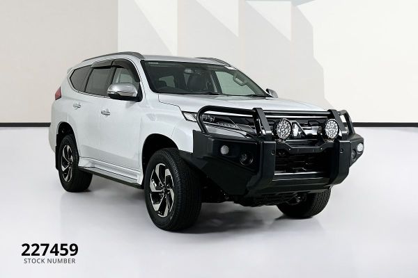 2024 Mitsubishi Pajero Sport QG GLS image