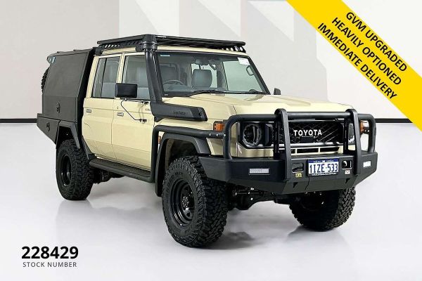 2025 Toyota Landcruiser GDJL79R GXL image