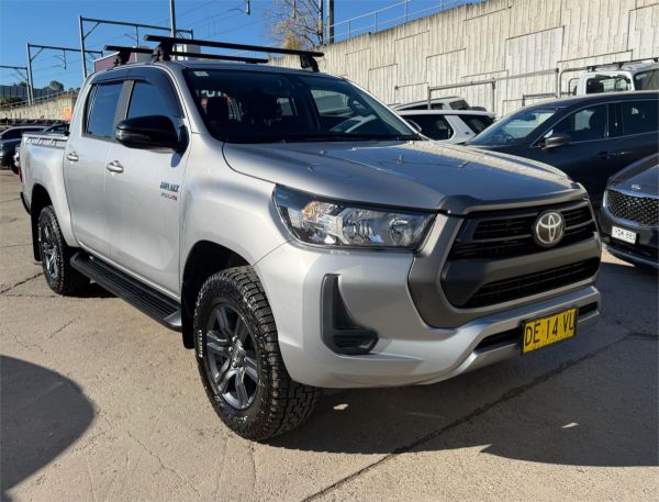 2023 Toyota Hilux GUN136R SR Hi-Rider image