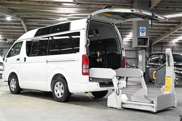 2012 Toyota Hiace Van TRH200 Welcab image