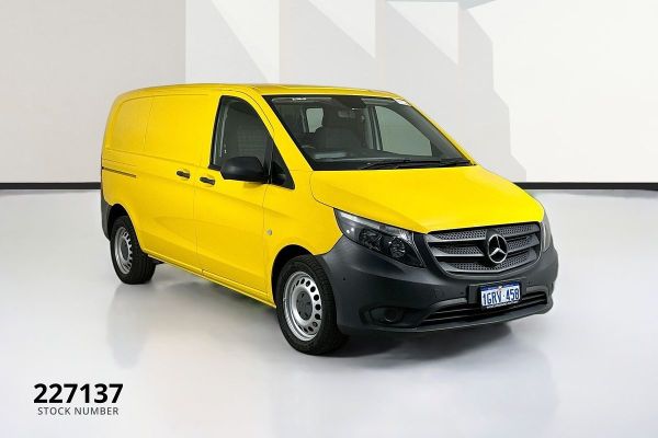 2018 Mercedes-Benz VITO 114 BLUETEC SWB 447 SWB image