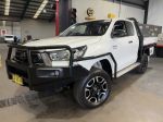 Image for 2022 Toyota Hilux GUN126R SR