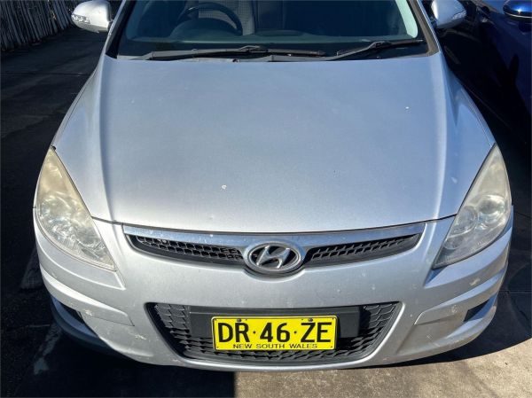 2010 HYUNDAI i30 4D WAGON FD MY10 cw SX 2.0 image