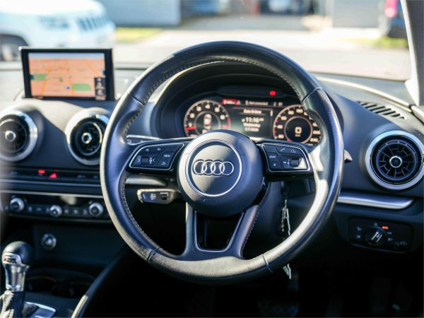 2019 Audi A3 8V 35 TFSI S line plus image