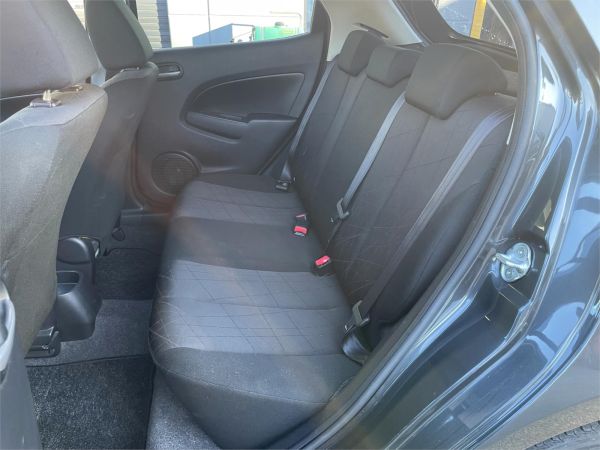 2014 MAZDA MAZDA2 5D HATCHBACK DE MY14 NEO SPORT image